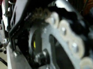 claquement chaine suzuki sv650 s 2003 30 000km inquiétant