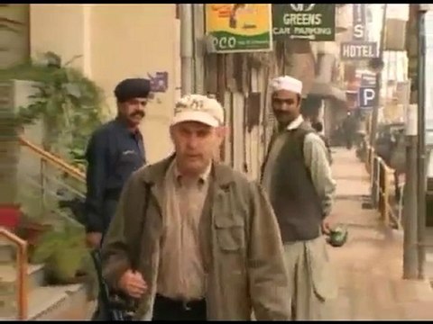 La jeune fille afghane (1 3) - une vidéo Hi-Tech et Science