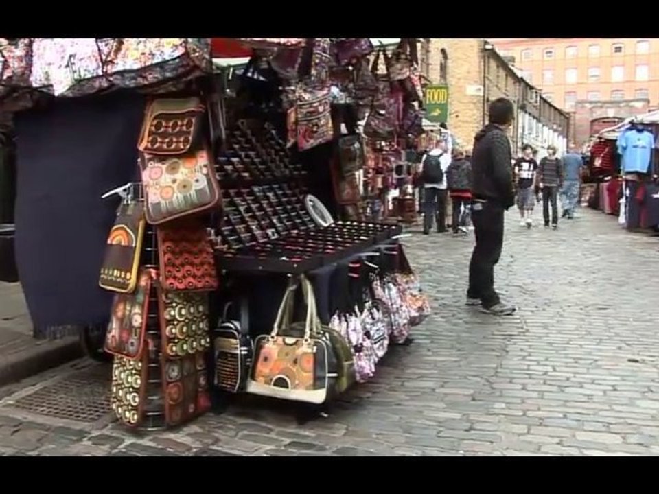 "Van Gogh In Camden Town" by Frerk Frobose