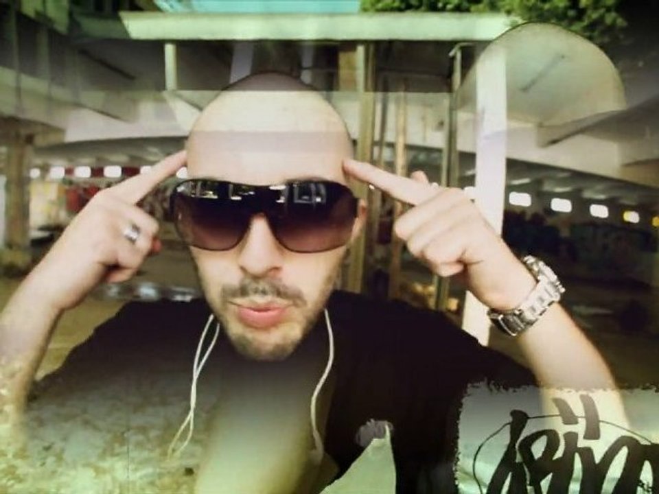 MALEZ - RIMES DE RISQUE  - CLIP OFFICIEL