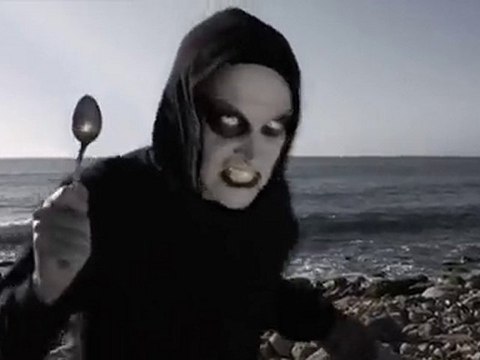 Scary Spoon La Terrible Revanche... (HQ+) - Vidéo Dailymotion
