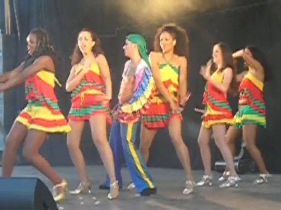 Cateau-Cambrésis : Dave à la fête de la musique