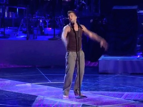 Ricky Martin - Tal Vez (en vivo) Live