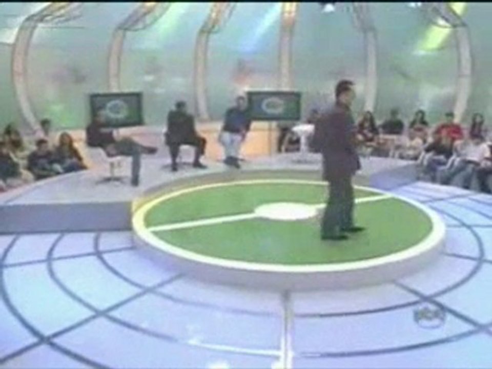 Kajuru critica Seleção de 2006