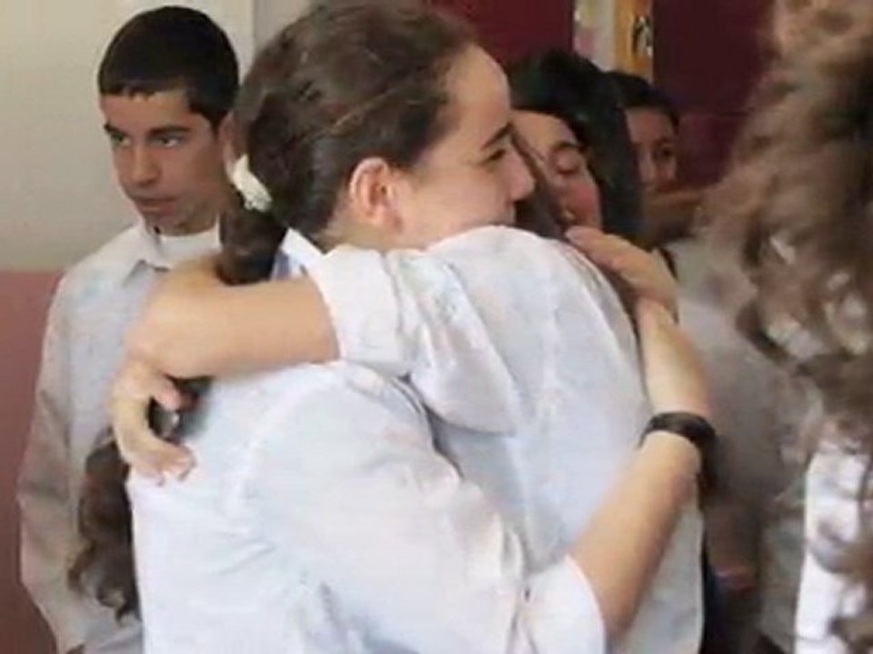 Nuri Erbak İlköğretim Okulu 2010 Mezunları