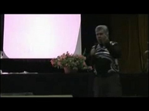 Conférence de Claude Bourguignon : La vie des sols 5/7