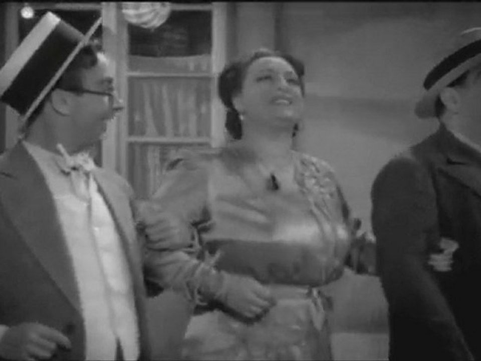 CINEMA PORTUGUÊS - «O PÁTIO DAS CANTIGAS» - VIDEO 13