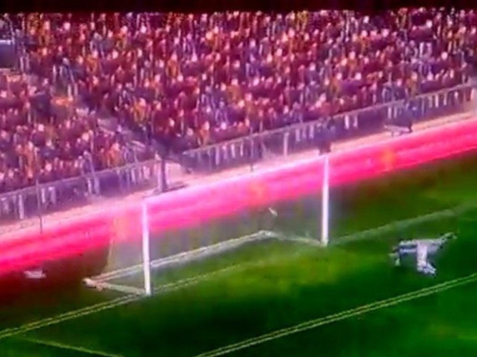 But Hamit Altintop dans PES 2010 avec Hull City