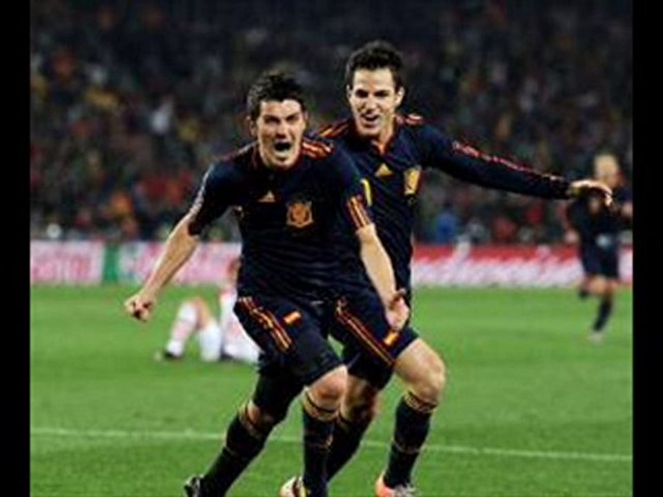 Paraguay 0-1 Spain Villa scored, 2 penalties saved