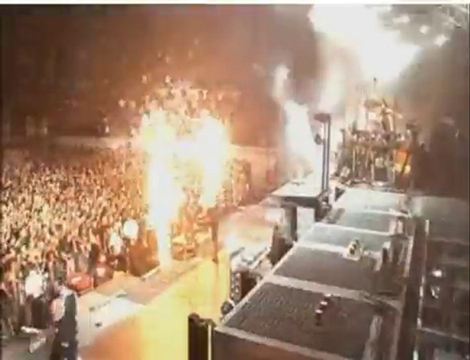 Rammstein - Du Hast - Live aux Arènes de Nîmes