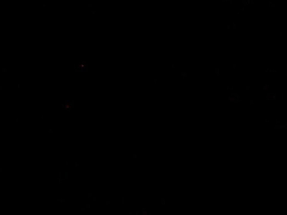 Triangle UFO formation over Romford, UK - 18 June 2010