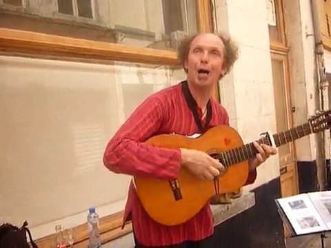 HUGUES DRAYE : On est bien (paroles et musique : H. Draye)