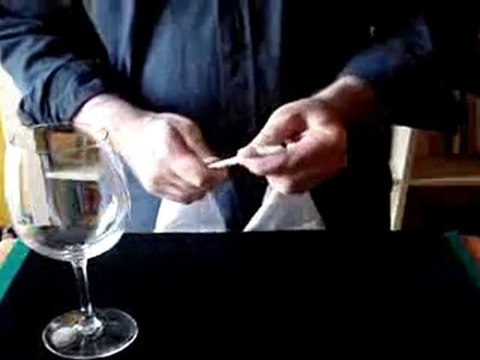 Magic Tricks_ SILKS MAGIC TRICK