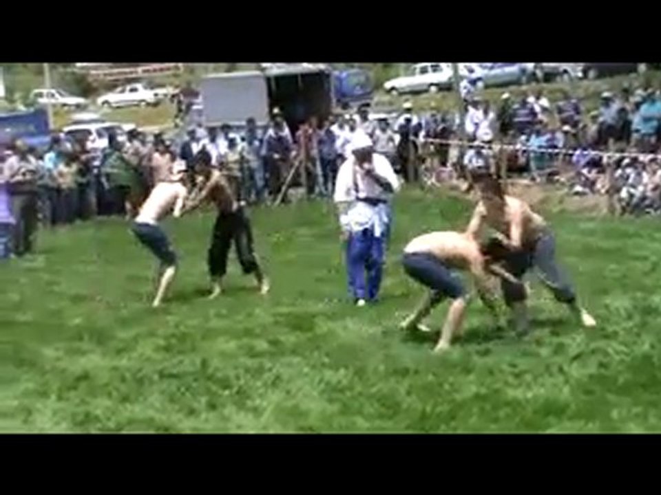 Güreş Müsabakaları 2010-01