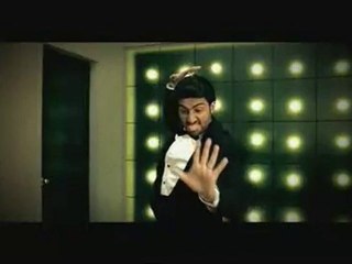 Abhishek Bachchan Dances Motorola Ad