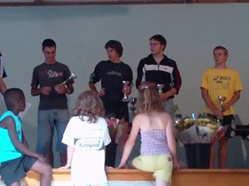 Foulées Chevaigné 2010 : Remise des prix 1