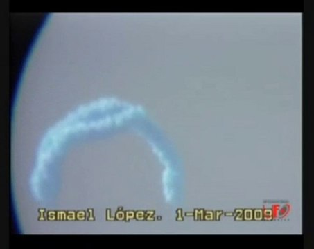 More Incredible UFO sky serpents -Jaime Maussan UFO conferen