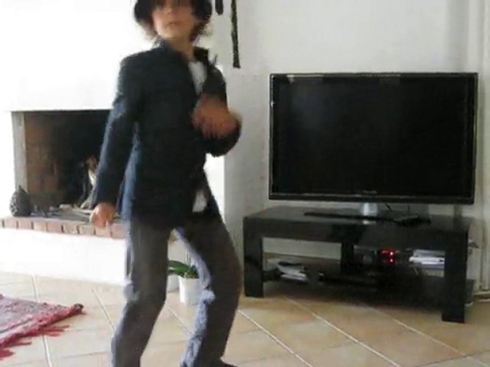 michael jackson-julien danse smooth criminal