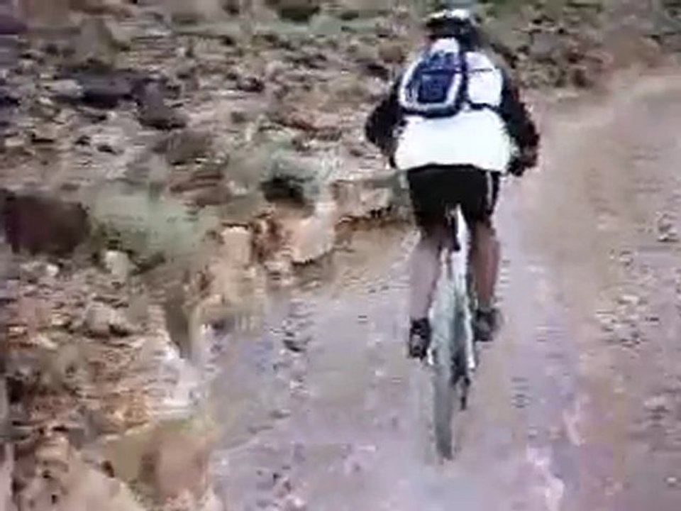 26.05.10 descente col