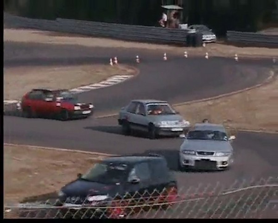 skyline r33 gtr anneau du rhin