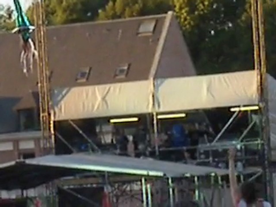 MAIN SQUARE 2010 Pink