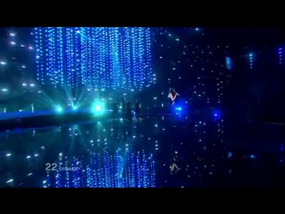 Lena  Satellite  Germany  (Winner Eurovision 2010)