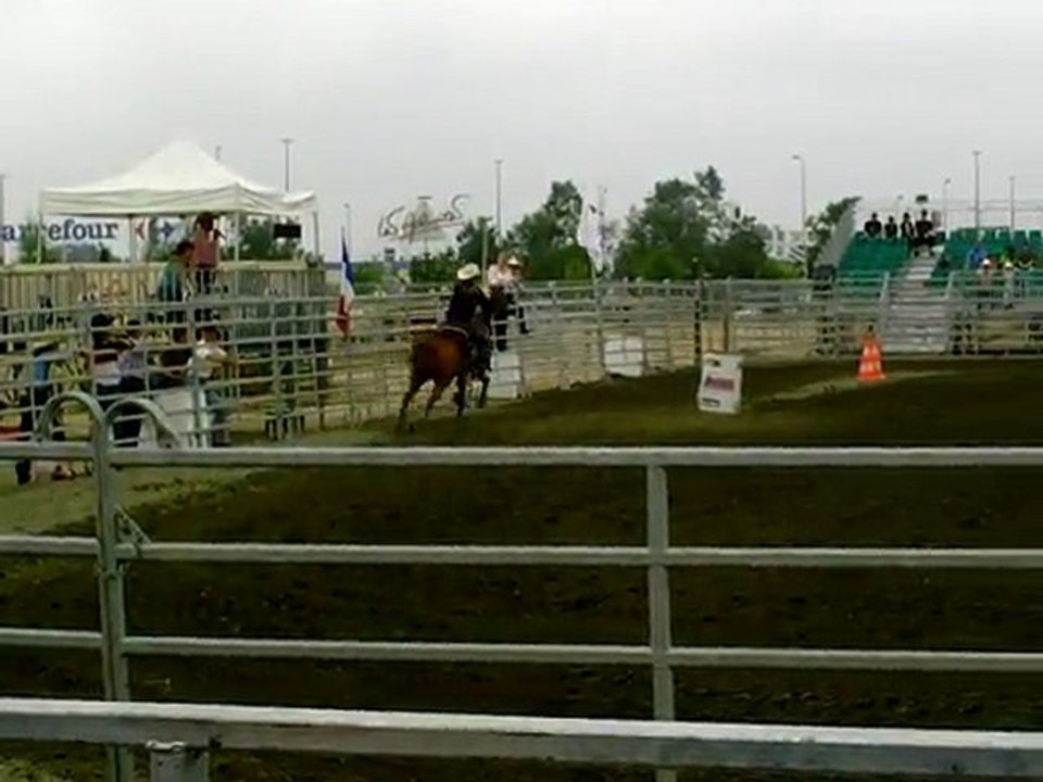 compétition de barrel race