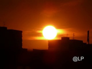 Dijon le soleil se couche 02 Juillet 2010