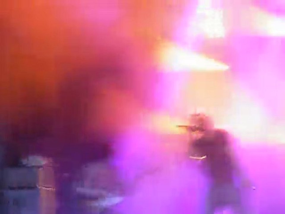 Saez -Ma petite couturiere@Festival de Beauregard 03/07/2010