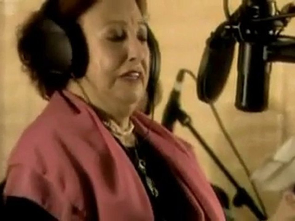 Müzeyyen Senar & Nilüfer -Dalgalandım da duruldum- (bemol08)