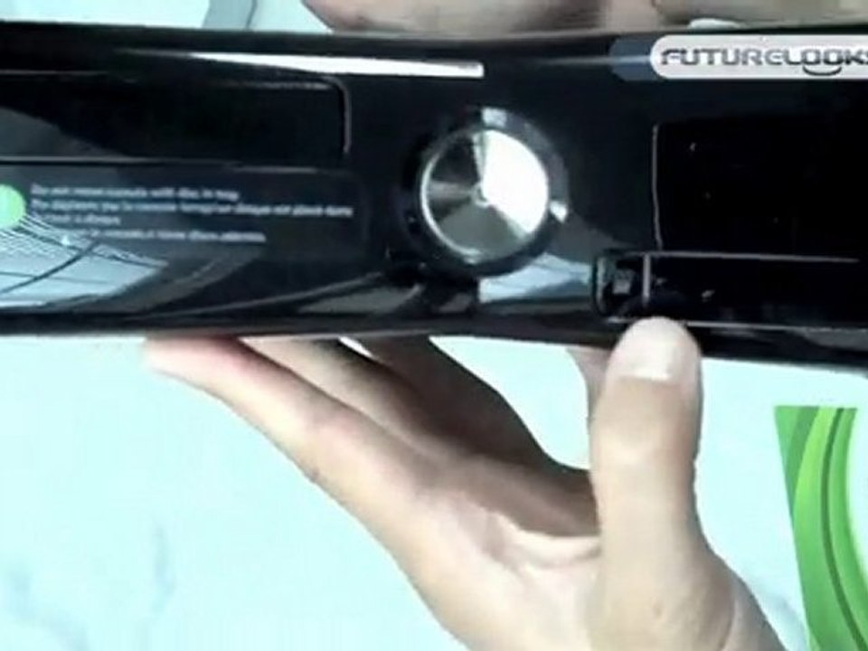 Futurelooks Unboxes the XBox 360 "S" Slim Canadian Edition