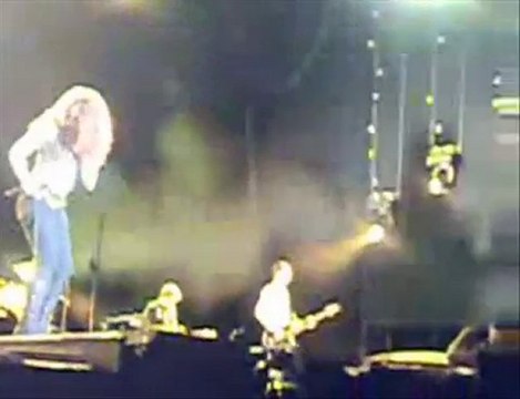 Shakira Accidentes en el Oral Fixation / Fijacion Oral Tour