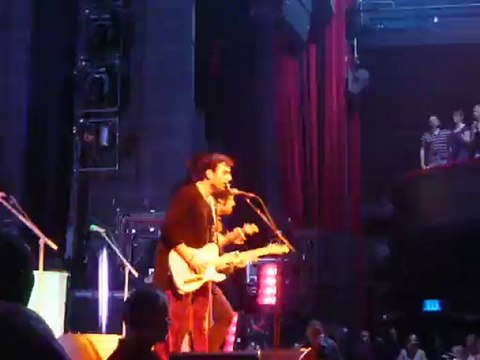 Mathieu Chédid Machistador olympia live 2010