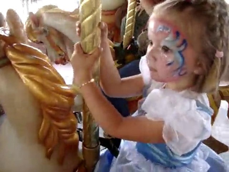2. Princesse Lucie sur sa licorne