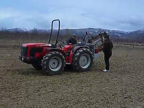 egetar kanal açma makinasi kanal kazma makinası trencher