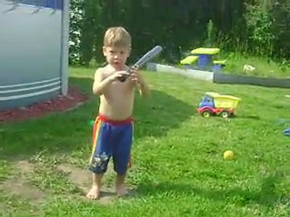 nathan qui joue au baseball