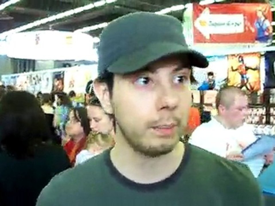 Comic Con - François Descraques signe mon DVD :)