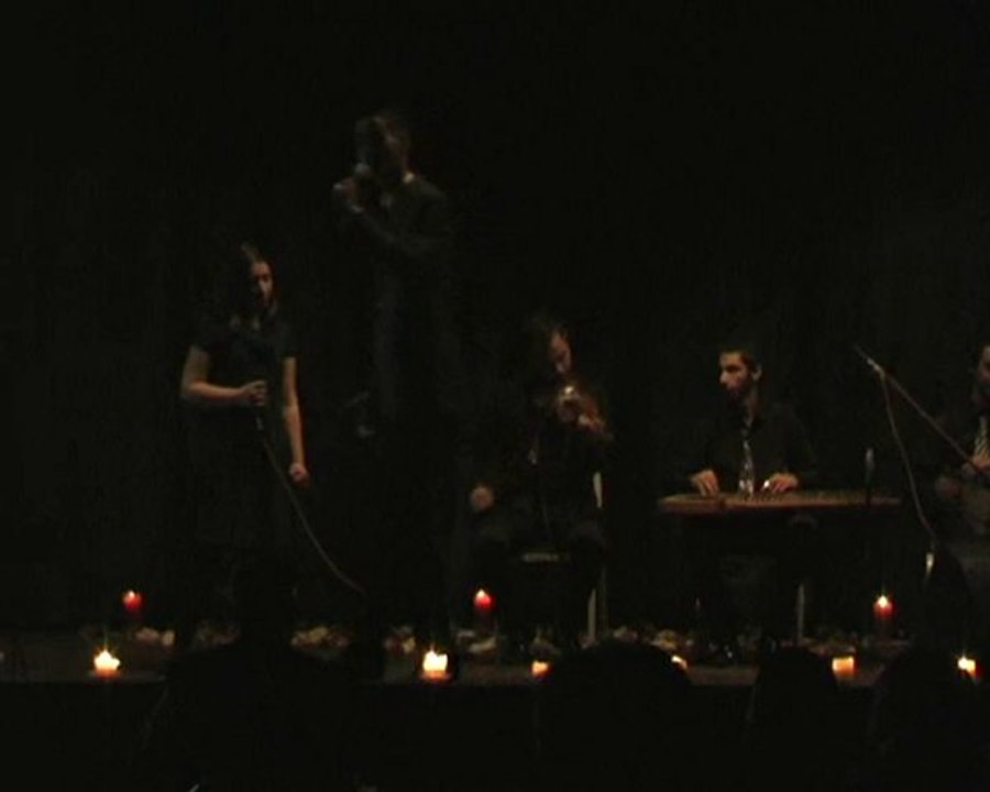 HASTANE ÖNÜNDE İNCİR AĞACI 12TMB BÜŞRA UÇAK -MEHMET ARSLAN