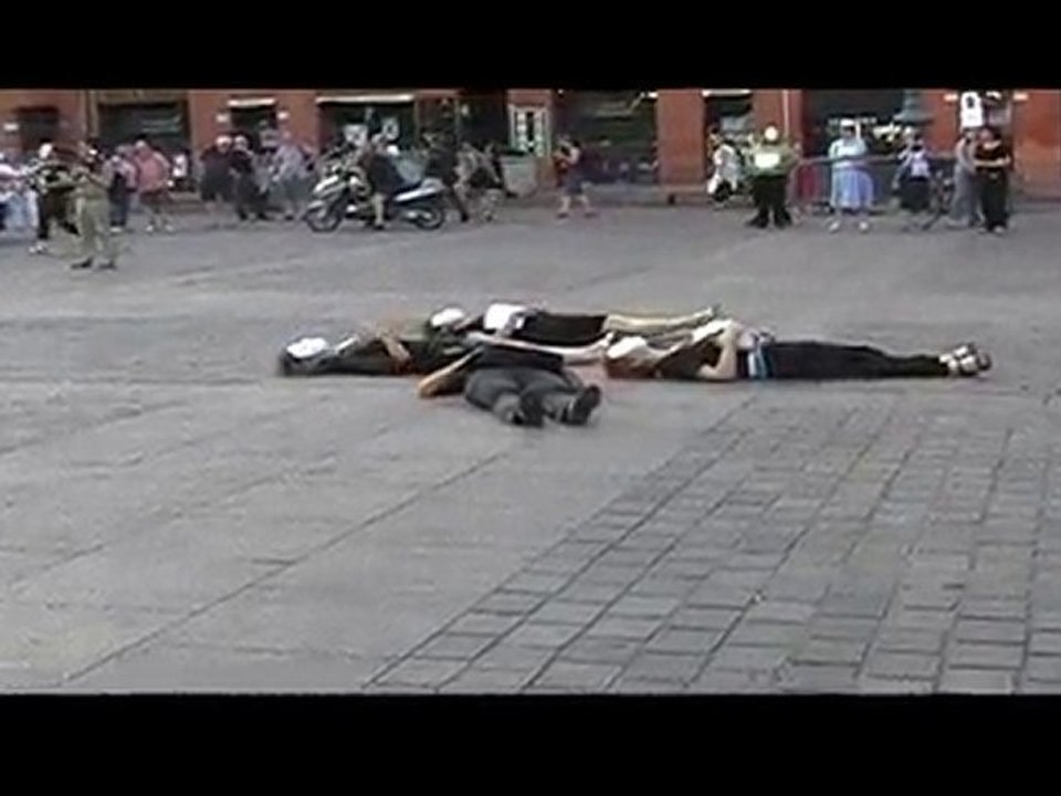 MANIFESTATION CONTRE LA PEINE DE MORT AUX USA - "DIE IN"