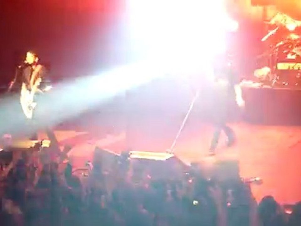 Billy Talent @ Ancienne Belgique - Red Flag (part 1)