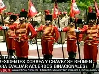 Presidentes Correa y Chávez se reúnen para evaluar acuerdo