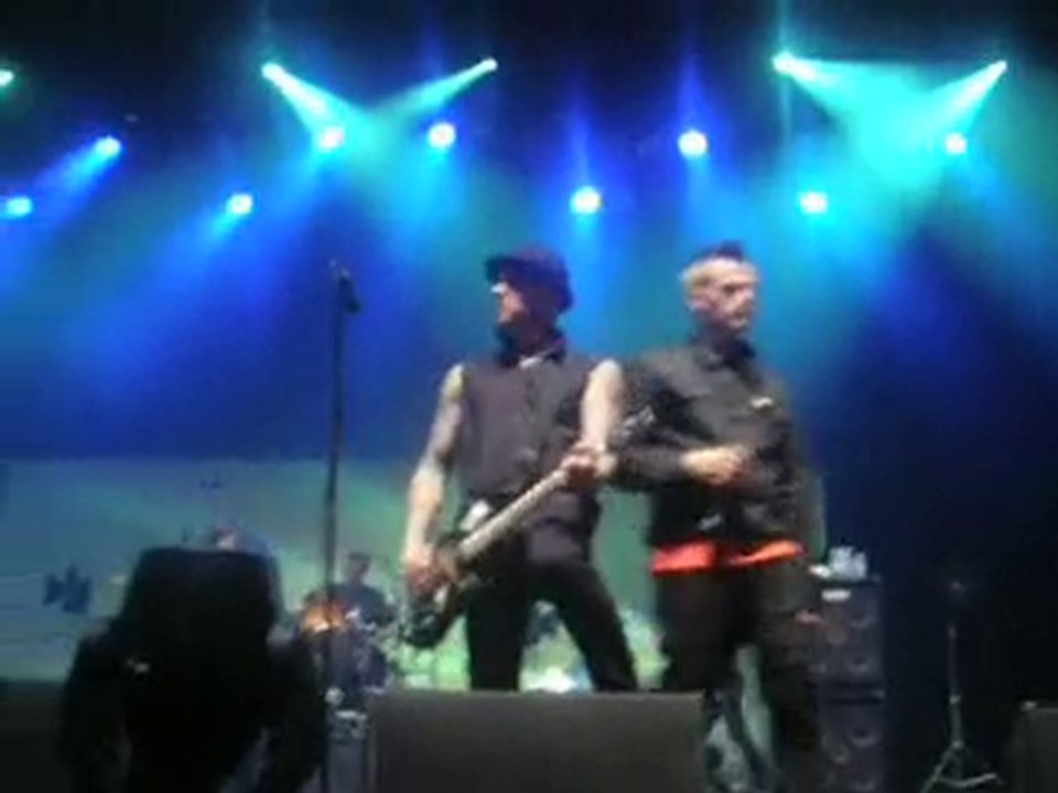 Good Charlotte - All Black @ Olympia [19/05/07]