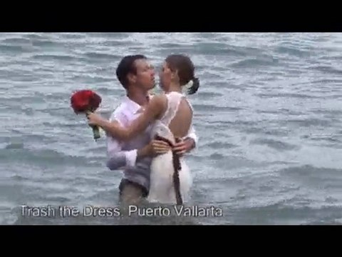 Trash the Dress Wedding Puerto Vallarta 3 by PromovisionPV