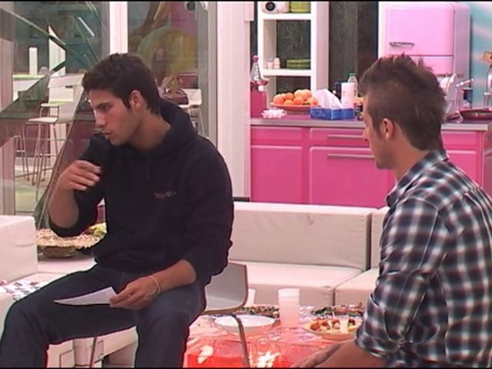 JC : "C'est qui ce bonhomme ?"