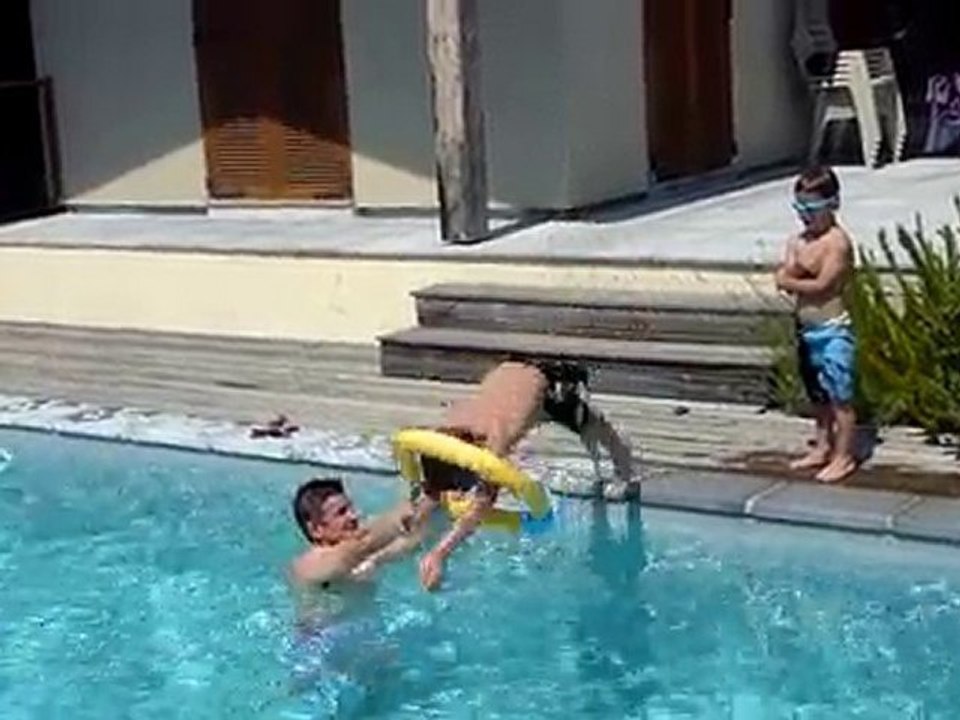 20100628 plongeons ds la piscine 2 Corse