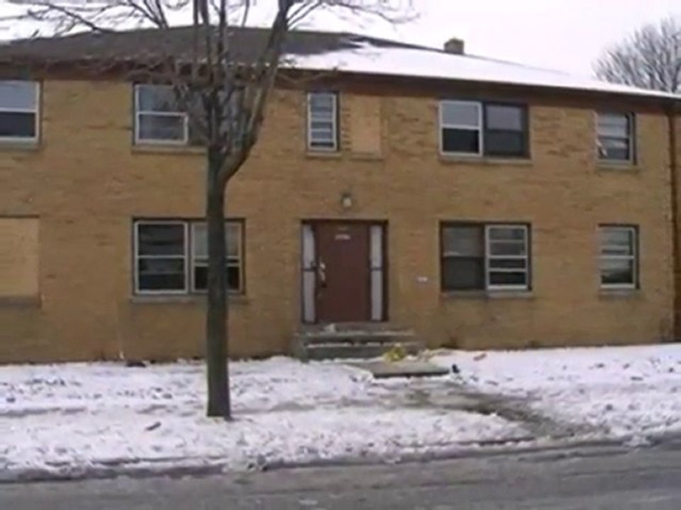 Homes for Sale - 2627 W Hope Ave - Milwaukee, WI 53209 - Col