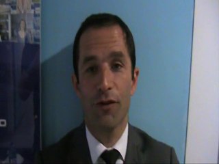 "Hollande, pas mauvais balle au pied"