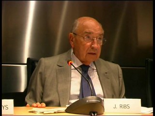 1 - Faut-il régulariser les travailleurs sans papier? - Jacques RIBS