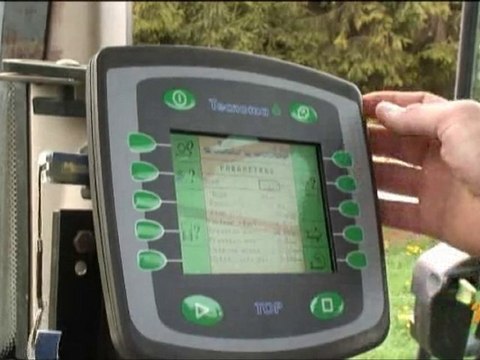 Terre à Terre 2010-Zoom sur le pulvérisateur Tecnoma Fortis