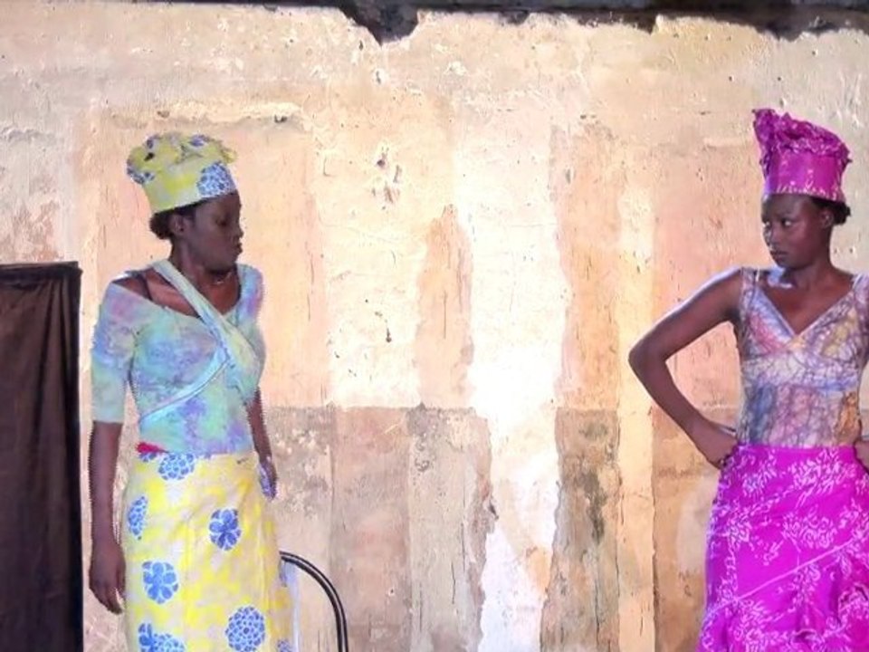 Les Cruellas jouent Polymachin au théâtre